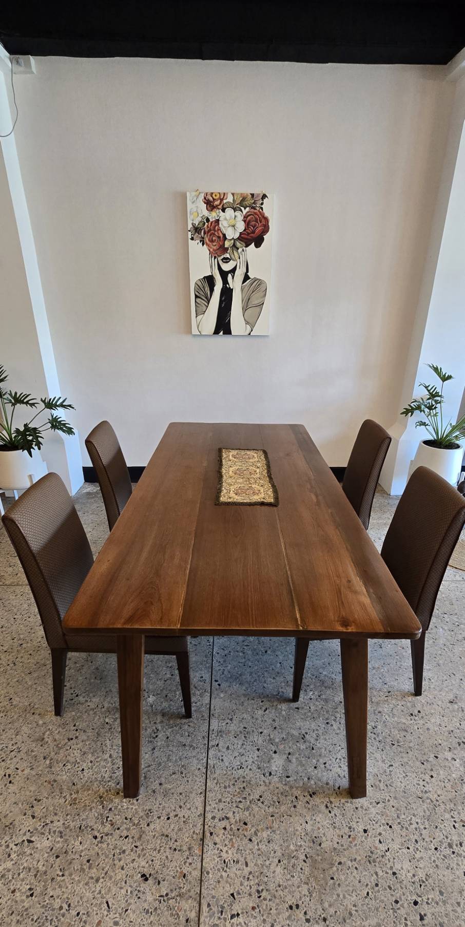 Dining Table Art